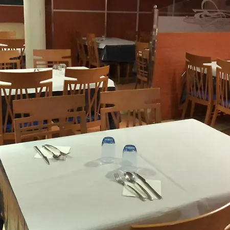 فندق El Capricho De Clemente 3*