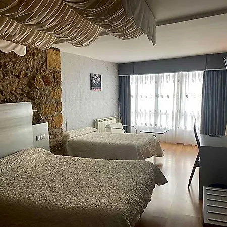 Hotel El Capricho De Clemente 3*